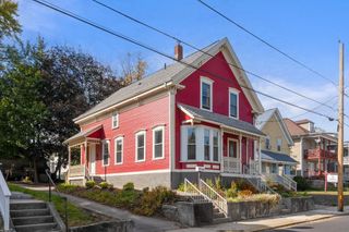 160 3rd Avenue, Woonsocket, RI 02895
