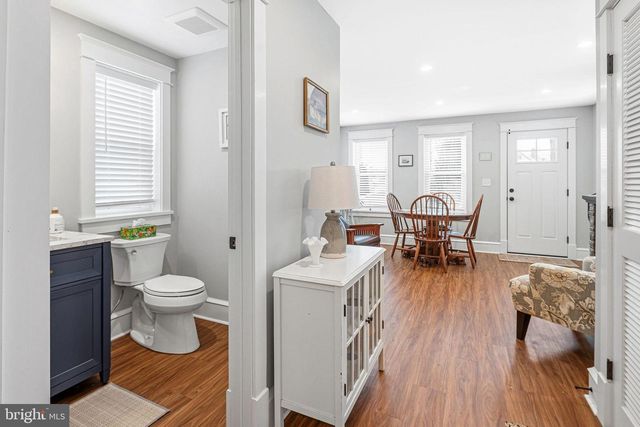 329 N TYSON AVE, Glenside, PA 19038