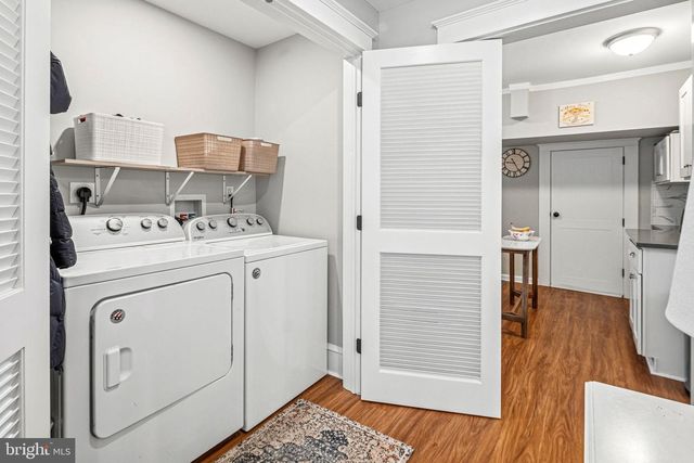 329 N TYSON AVE, Glenside, PA 19038