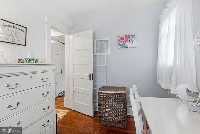 329 N TYSON AVE, Glenside, PA 19038