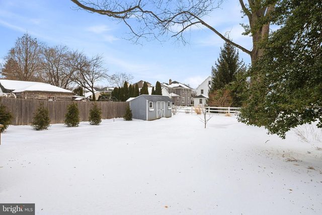 329 N TYSON AVE, Glenside, PA 19038