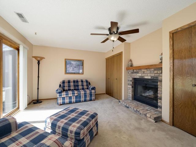 8751 Maplebrook Parkway N 0, Brooklyn Park, MN 55445