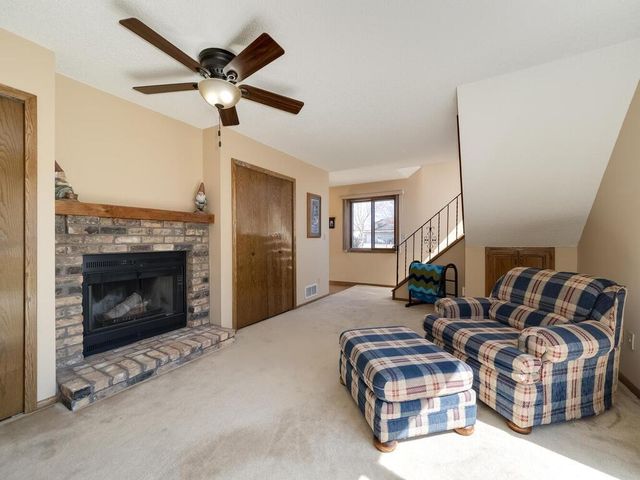 8751 Maplebrook Parkway N 0, Brooklyn Park, MN 55445