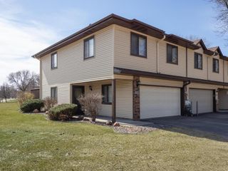 8751 Maplebrook Parkway N 0, Brooklyn Park, MN 55445