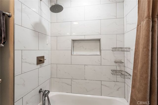 818 W Peralta, Fresno, CA 93705