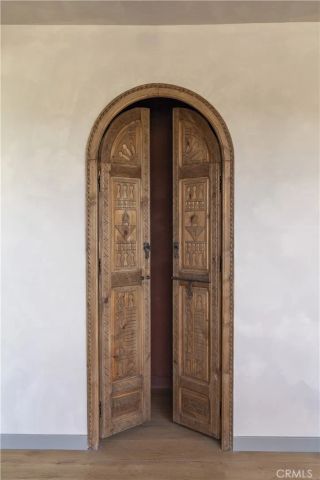 27463 Alpen, Lake Arrowhead, CA 92352