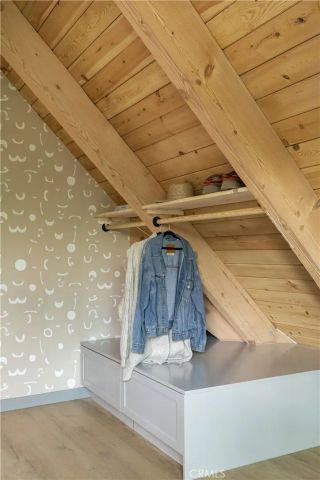 27463 Alpen, Lake Arrowhead, CA 92352