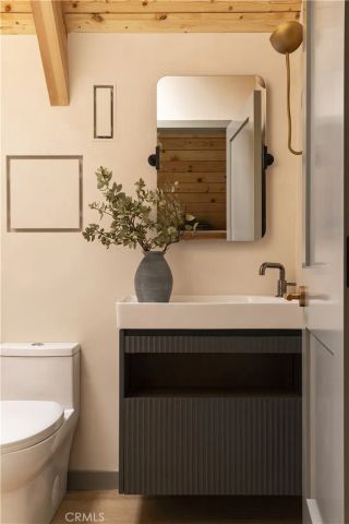 27463 Alpen, Lake Arrowhead, CA 92352