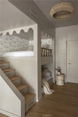 27463 Alpen, Lake Arrowhead, CA 92352