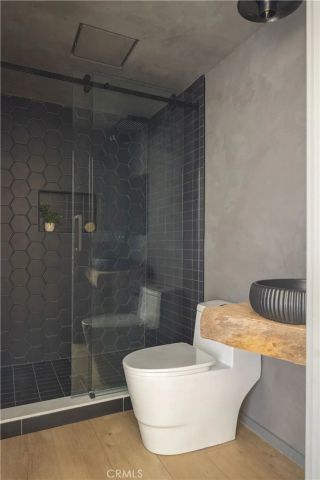 27463 Alpen, Lake Arrowhead, CA 92352