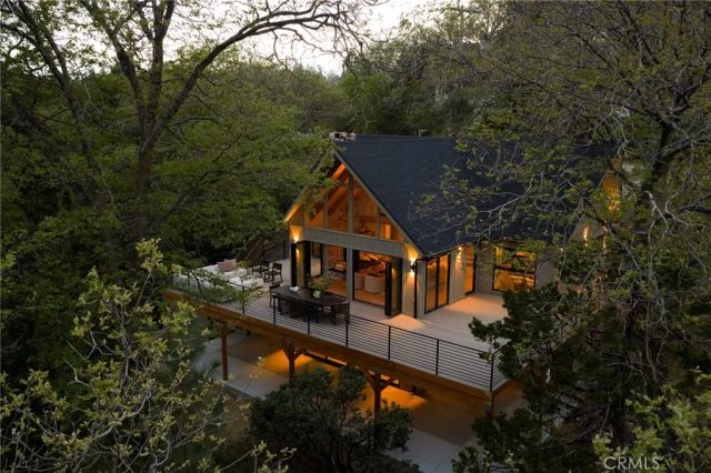 27463 Alpen, Lake Arrowhead, CA 92352