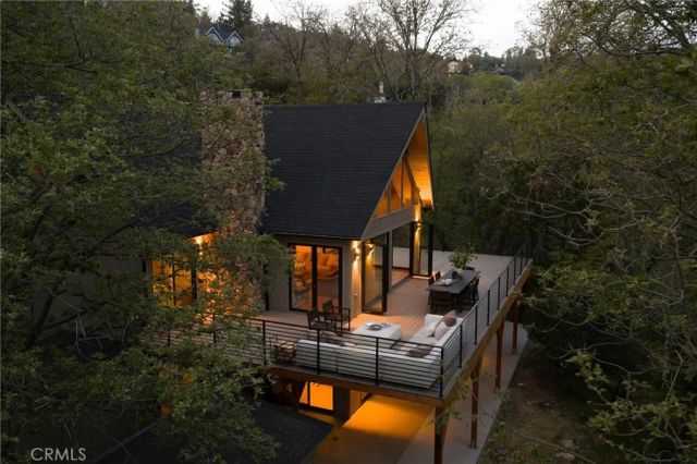 27463 Alpen, Lake Arrowhead, CA 92352