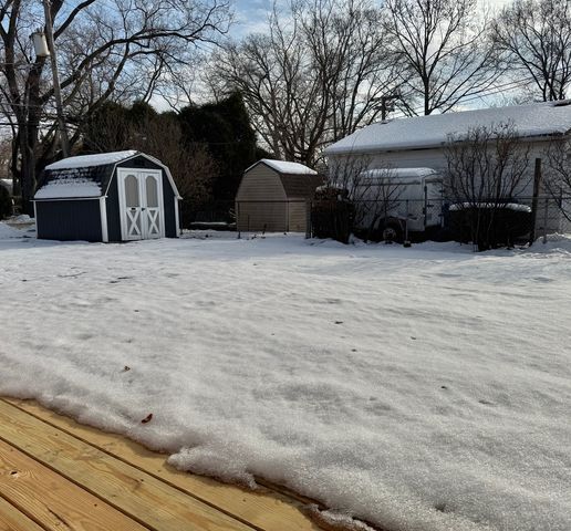 3051 S Scott Street, Des Plaines, IL 60018