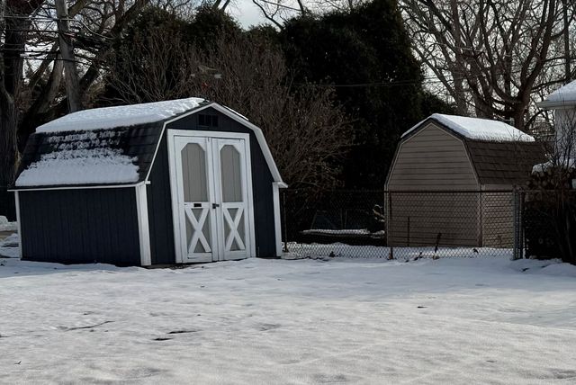 3051 S Scott Street, Des Plaines, IL 60018