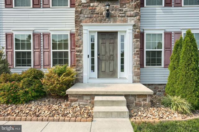 35 FOX RUN RD, Hanover, PA 17331