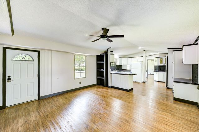 26342 Hunters Trail, New Caney, TX 77357