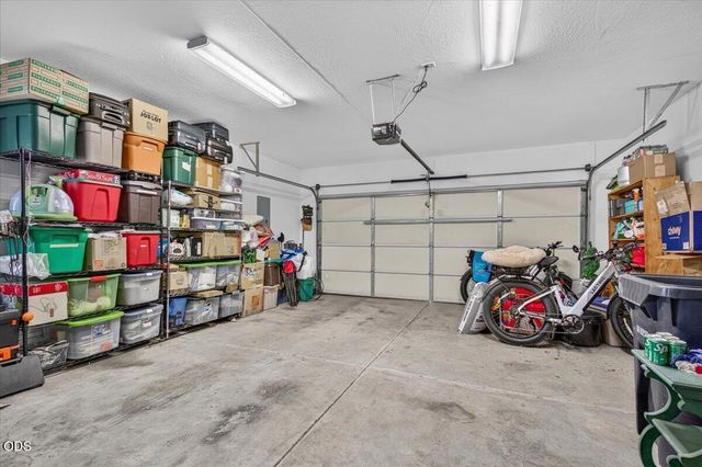 728 Cherrywood Drive, Medford, OR 97504