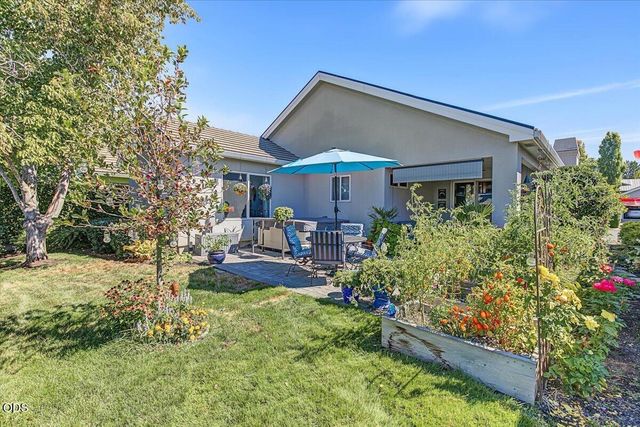 728 Cherrywood Drive, Medford, OR 97504