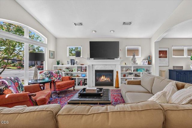 728 Cherrywood Drive, Medford, OR 97504