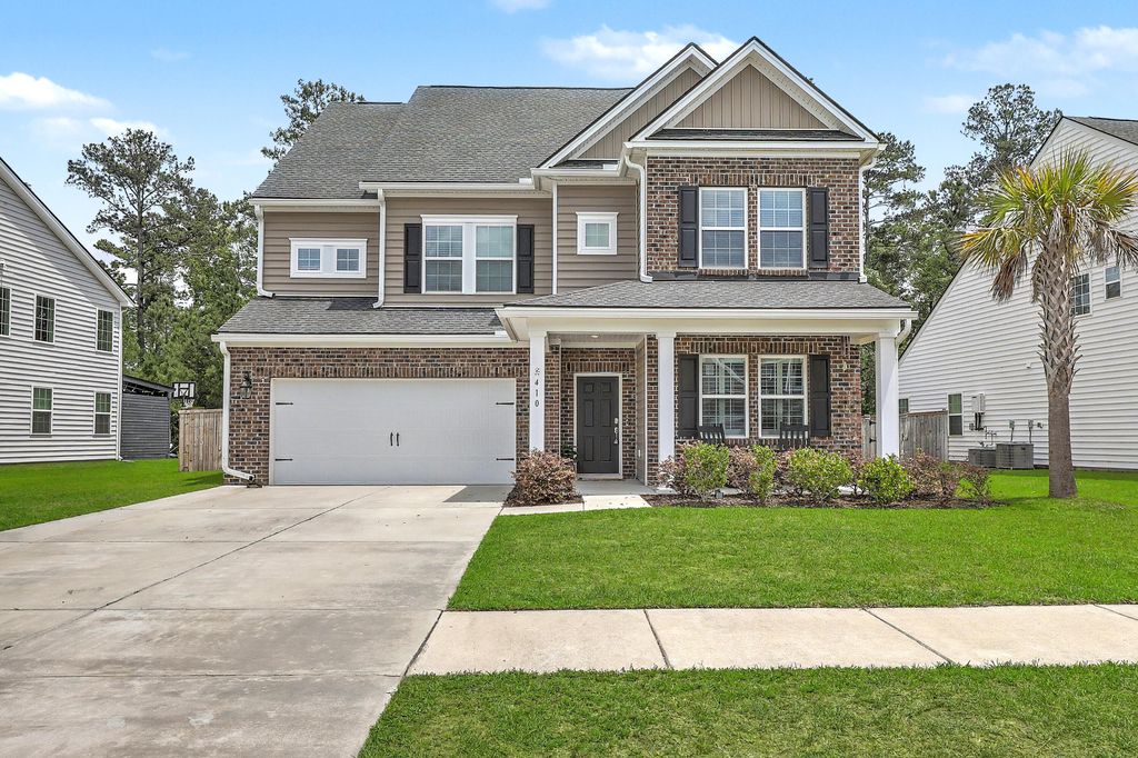 Image 1 of property listing at 410 Spanish Wells Road, Summerville, SC 29486