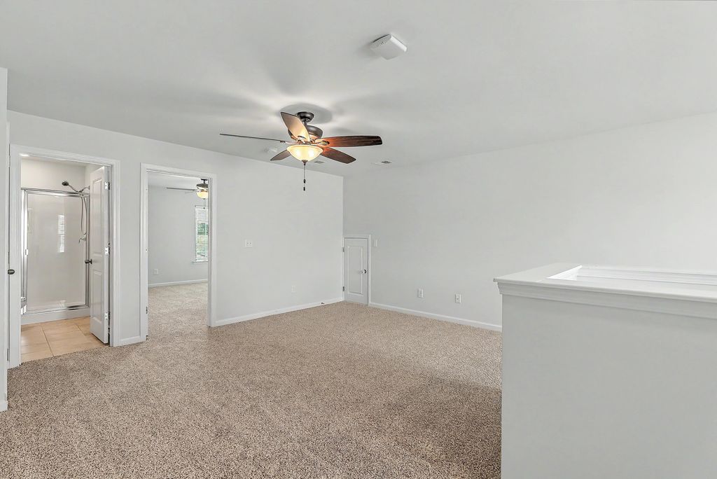 Image 43 of property listing at 410 Spanish Wells Road, Summerville, SC 29486