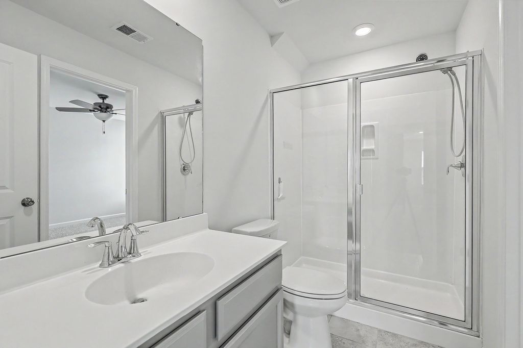 Image 48 of property listing at 410 Spanish Wells Road, Summerville, SC 29486