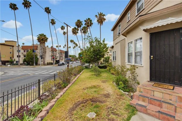 148 S Normandie Avenue, Los Angeles, CA 90004