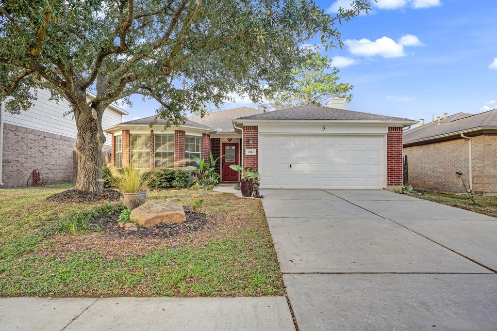 4614 Neches Trail Lane, Spring, TX 77388