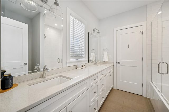 490 Jefferson Avenue, Glencoe, IL 60022