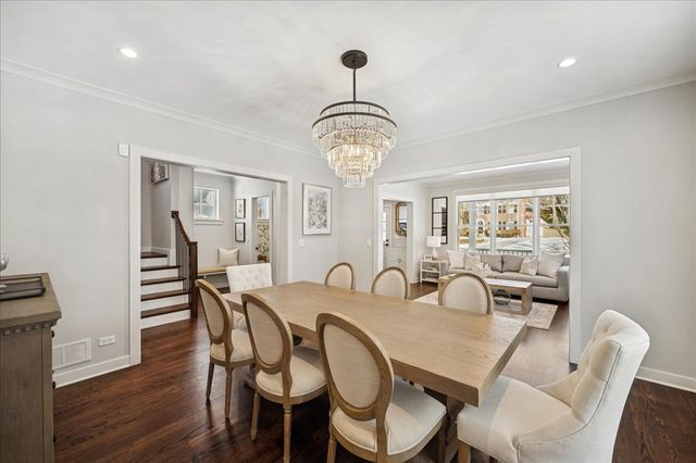 490 Jefferson Avenue, Glencoe, IL 60022