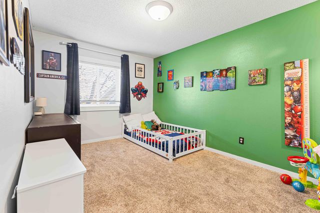 2918 Village Green Drive, Moorhead, MN 56560