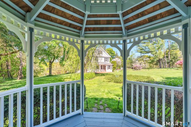 286 Daniels Farm Road, Trumbull, CT 06611