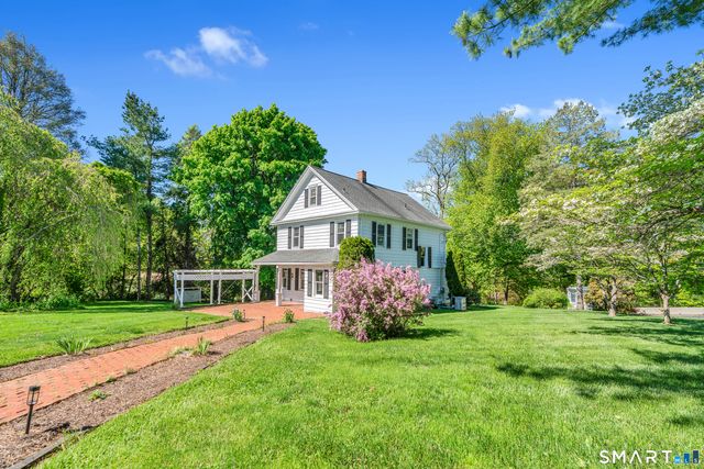 286 Daniels Farm Road, Trumbull, CT 06611
