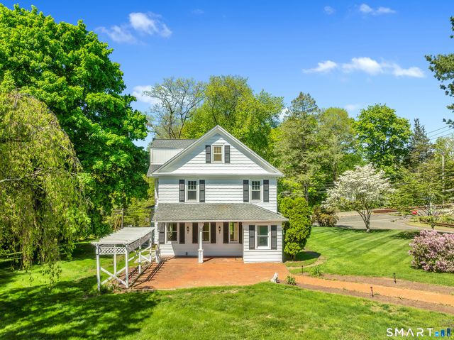 286 Daniels Farm Road, Trumbull, CT 06611