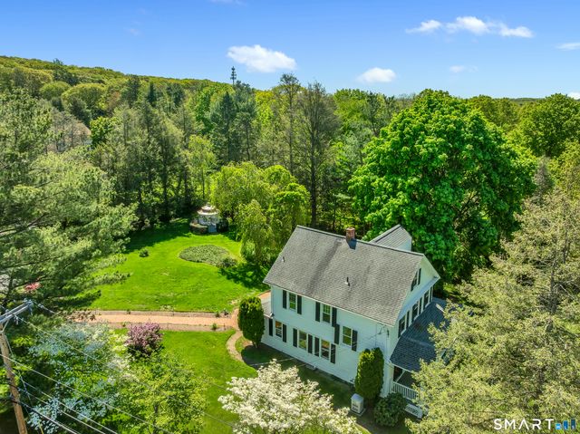 286 Daniels Farm Road, Trumbull, CT 06611