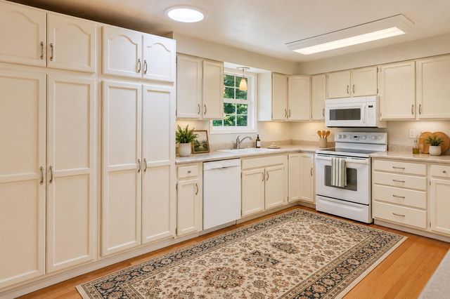 11325 E 45TH Ave, Spokane Valley, WA 99206