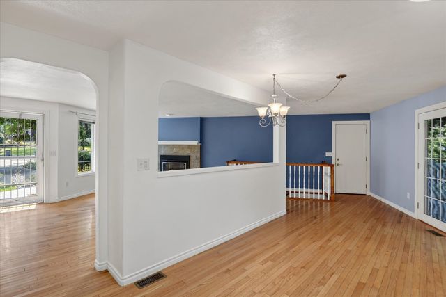 11325 E 45TH Ave, Spokane Valley, WA 99206