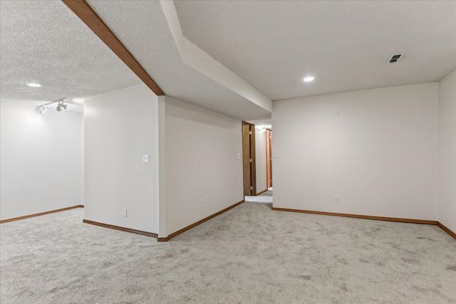 11325 E 45TH Ave, Spokane Valley, WA 99206