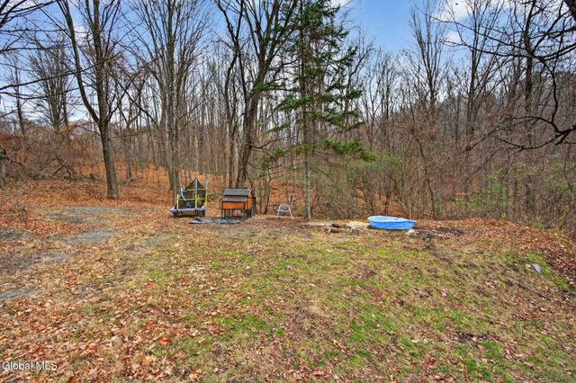 427 Gilchrist Hill Road, Hartford, NY 12838