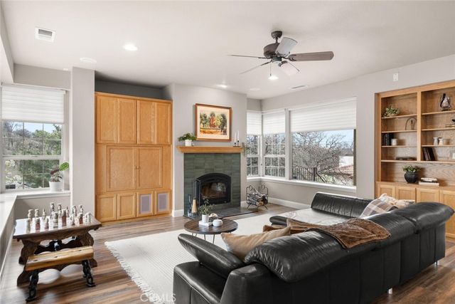 3512 Shadowtree, Chico, CA 95928