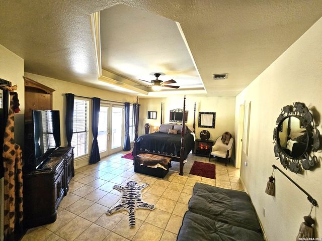 433 Las Brisas, Seguin, TX 78155