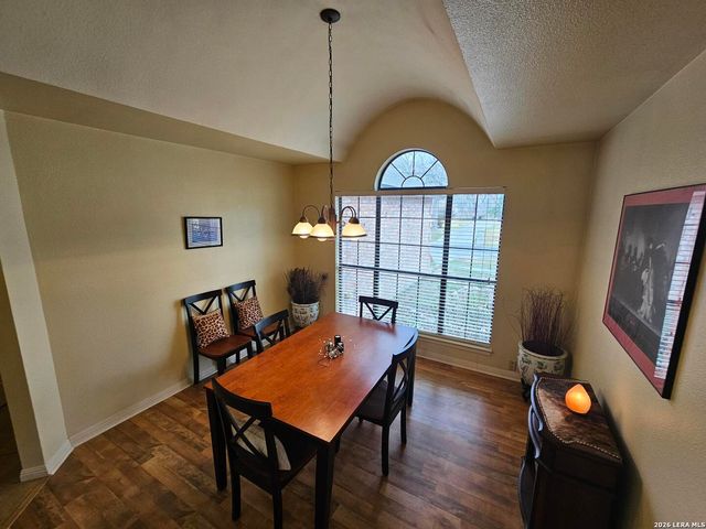 433 Las Brisas, Seguin, TX 78155