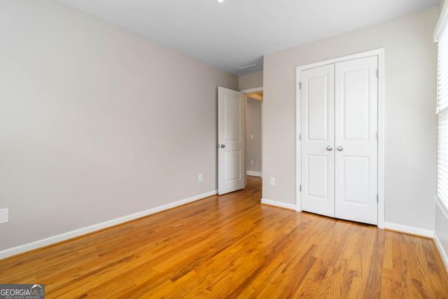 1529 Gilstrap Lane NW, Atlanta, GA 30318