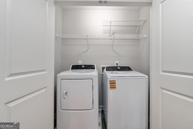 1529 Gilstrap Lane NW, Atlanta, GA 30318