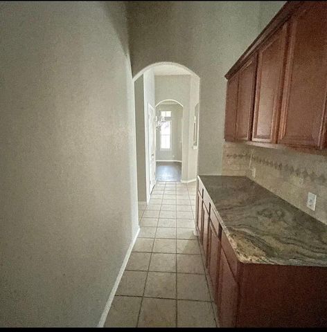 2107 Bent Tree CT, Round Rock, TX 78681