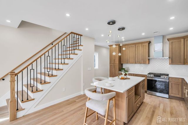 589 Elizabeth Street, Perth Amboy, NJ 08861