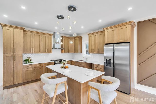 589 Elizabeth Street, Perth Amboy, NJ 08861