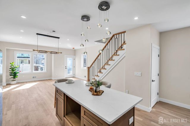 589 Elizabeth Street, Perth Amboy, NJ 08861