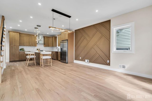 589 Elizabeth Street, Perth Amboy, NJ 08861