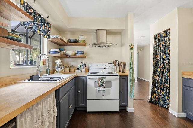 4321 NW 26TH TERRACE, Gainesville, FL 32605